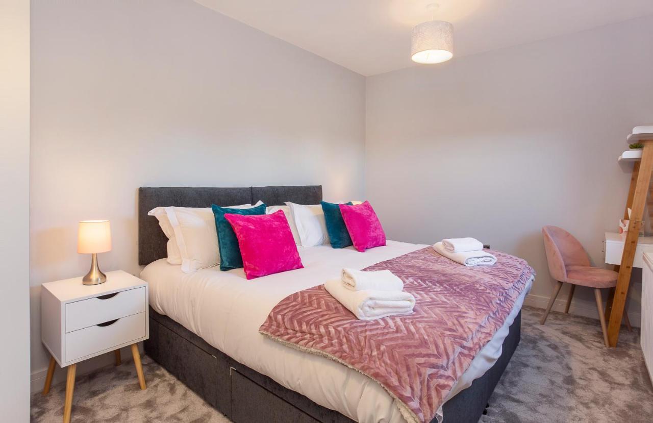 The Luxury Potting Shed With Free Parking! Appartamento York Esterno foto